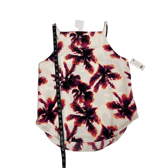 EQUIPMENT NWT !! Cami Floral White Multicolor Size Medium Women’s Isabeau - Picture 10 of 13